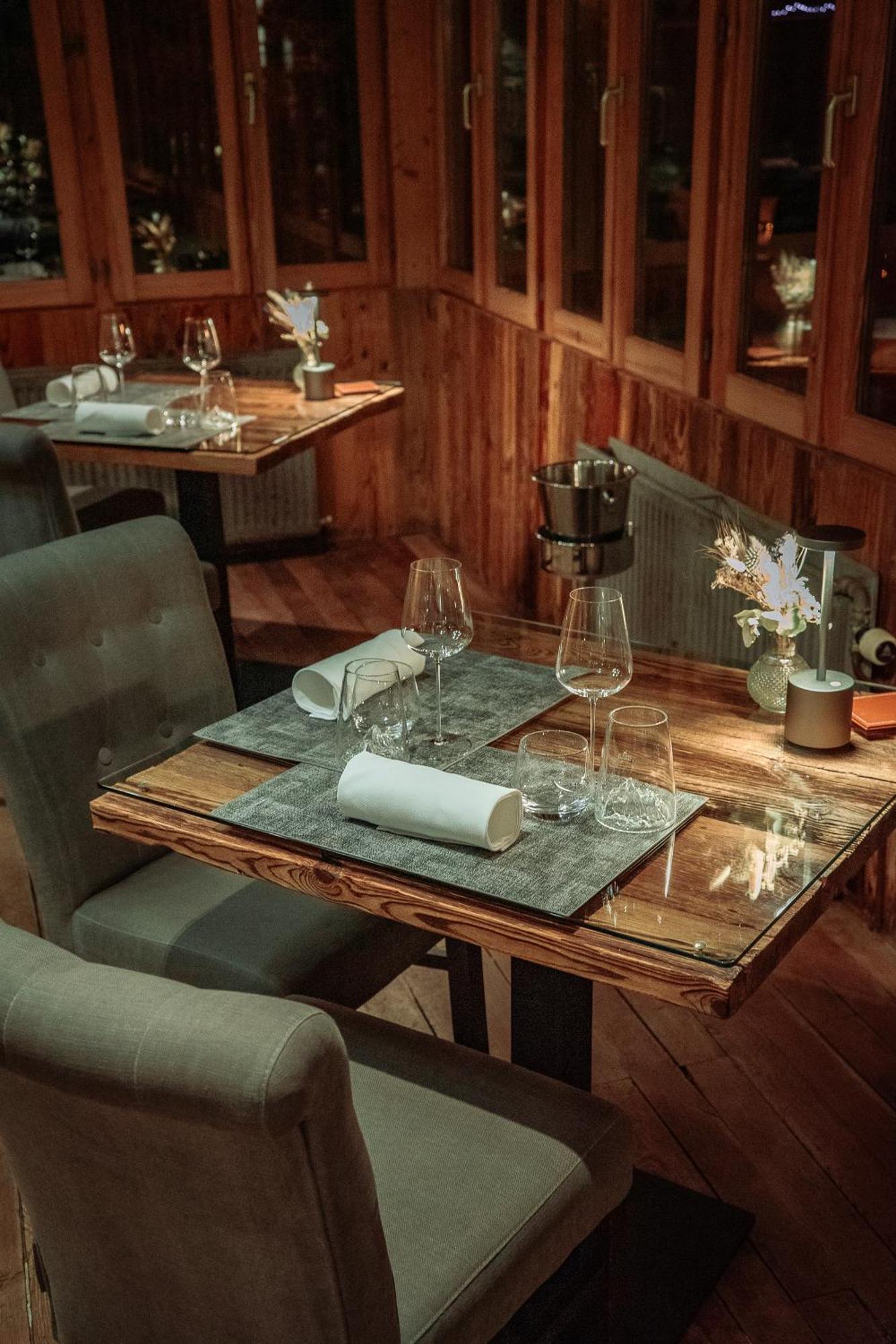 Auberge Des Gorges Servoz Eksteriør billede